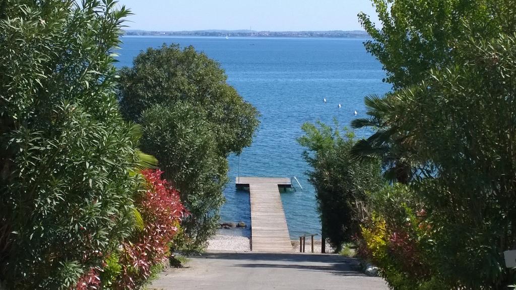 Campeggio Delle Rose Moniga del Garda Екстер'єр фото